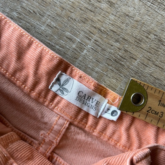 Carve Designs Oahu Shorts 4" Mid Rise Corduroy Frayed Hem Coral 2 EXCELLENT - Picture 2 of 10
